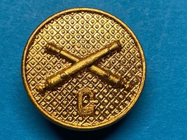 CIRCA 1919-1937, U.S. ARMY, ARTILLERY, C BATTERY, TYPE II, COLLAR DISK, ... - $277.32 MXN