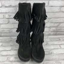 Minnetonka Women&#39;s 3-Layer Fringe Suede Boot Black Size 7 New Without Box - $55.86