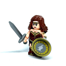 SLK Wonder Woman with Shield and Sword Limited Edition Minifigure Toy Gift - $8.10