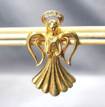 Vintage Avon Caroling Angel Brooch Rhinestone Halo Gold-tone Pin Costume Jewelry - £14.19 GBP
