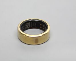 Oura Ring Gen3 Horizon Size 8 - Gold JZ90-51383-08 Ring Only image 2