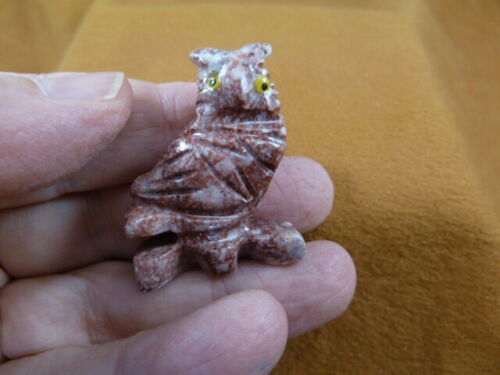 Y-BIR-OW-36) baby red white HORNED OWL carving SOAPSTONE Peru I love lit... - $8.59