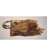 SMALL  ALLIGATOR PAW. MADE INTO KEY RING.           JUST YOUR AVERAGE &#39;G... - $128.97 MXN