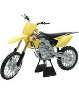 New Ray Toys 1:6 Scale Dirt Bikes Toy Replica Suzuki RM-Z 450 2014 49473 - £48.15 GBP