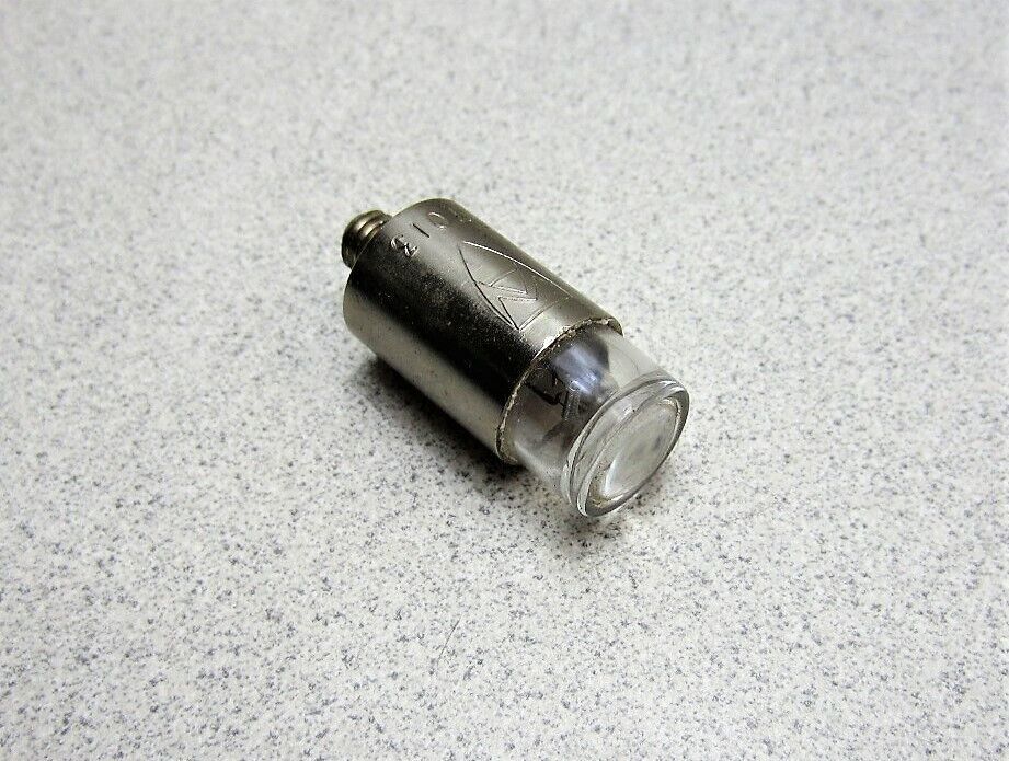 Welch Allyn 999080-5 Miniature Bulb 7013 New - $8.71
