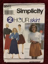 Simplicity Pattern 8069 Miss Size HH (6-12) Skirts Uncut - £7.02 GBP