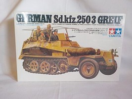 Tamiya German Half Track Armored Personnel Carrier Model Kit   No. 113 S... - £27.59 GBP