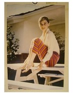 Audrey Hepburn Affiche Sur A Picnic Table Commercial - $36.83 CAD