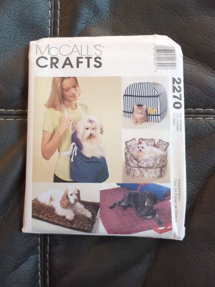 SIMPLICITY PATTERN 2270 PET ACCESSORIES HOUSE SOFA CARRIER PILLOW BED UC FF - $14.24