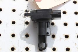 2000-2005 TOYOTA CELICA GT GT-S MAF AIR BOX MASS AIRFLOW SENSOR R106 image 6