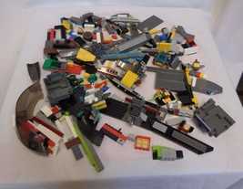 Lego bulk lot # 10 included mixed parts pieces legos great deal 2 plus lbs ! - £11.94 GBP