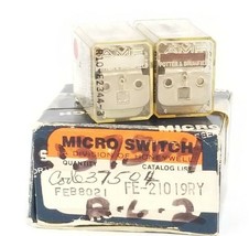 BOX OF 2 NEW MICRO SWITCH FE-21019RY PHOTOELECTRIC RELAYS R10-E2344-3 FE21-019