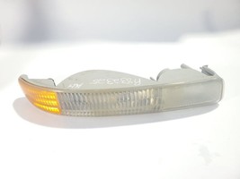 Lower Front Right Lamp OEM 99 00 01 02 03 04 05 06 07 GMC Sierra 1500 - $306.39 MXN