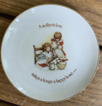 Vintage Decor Plate Lasting Memories A Mother’s Love Makes A Happy Home Mom Gift - £5.51 GBP