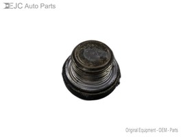Cylinder Head Cap For 12-15 Chevrolet Equinox  2.4  Air Inj - $19.75