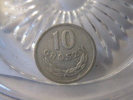 (FC-1384) 1949 Poland: 10 Groszy - Aluminum - $2.75