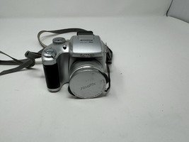 FujiFilm - FinePix 3800 3.2MP Digital Camera -  Silver - P/R- - £3.93 GBP