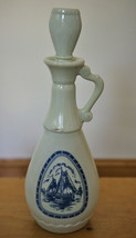 Vtg DUTCH Windmill Milk Glass Delft Liquor Bottle Jug Decanter Beam&#39;s Ch... - $376.14 MXN