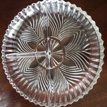 Vintage 7&quot; Clear Glass Round 3 Section Serving Dish Relish Condiment Plate - £7.34 GBP