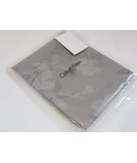 1 Calvin Klein Regent Damask King Sham - $981.77 MXN
