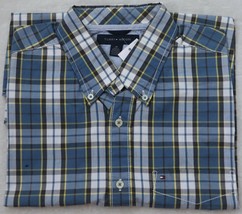 Tommy Hilfiger Men`s Button Down Shirt M Short Sleeve Blue Plaid Cotton New - £31.89 GBP