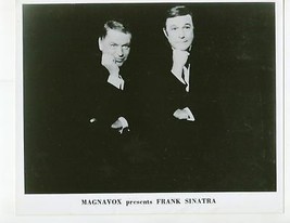 Magnavox Presents Frank Sinatra-Gene Kelly-8x10-B&amp;W-Still - £30.82 GBP
