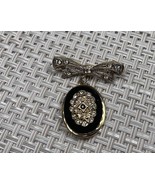 Gold Tone Sweetheart Locket Brooch - $888.57 MXN