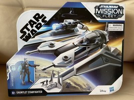 Star Wars The Mandalorian Mission Fleet-Gauntlet Starfighter Bo-Katan Action New - $22.99