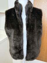 Cejon Chocolate Brown Faux Fur Vest Women’s Size L Quiet Luxury Mob Wife... - $23.64