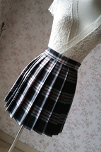 Black White Short Plaid Skirt Outfit Women Plus Size Pleated Plaid Skirt image 5