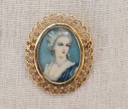 Vintage 18K Yellow Gold Picture Frame Locket Pin Brooch Filigree Boarder - £470.61 GBP