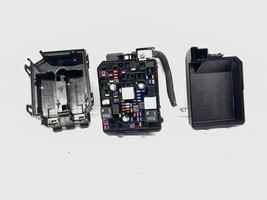 2020-2024 Buick Encore GX 1.3l Opt L3t Fuse Box With Cover &amp; Battery Cab... - $89.05