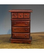 Vintage Dollhouse Miniature Wooden Figurine Dresser (Drawers Don’t Open) - $394.24 MXN