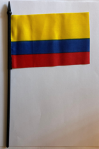 Banderia Colombia Desk Flag 4&quot; x 6&quot; Inches - £4.95 GBP
