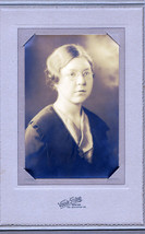 Kathryn Keast Studio Pose Cabinet Photo of Teenager - Boston, MA 1920s - £13.76 GBP