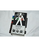 valmedix 323-100 ecg simulator very rare 9/20 2A - $308.36 CAD