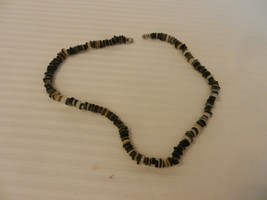Vintage Black, White, Brown Stones Choker Necklace 17.5&quot; Long - £27.87 GBP