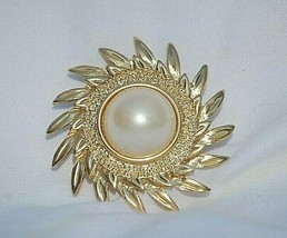 Gold Tone Blazing Sun w Jelly Belly Faux Pearl Pin Brooch Costume Jewelry c - £13.29 GBP
