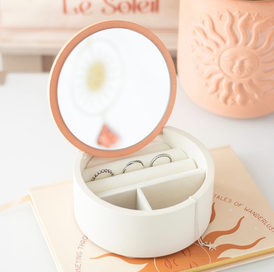 Sun Jewelry Storage Box Item image 2