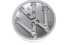11-18 VOLKSWAGEN JETTA REAR TRUNK EMBLEM BADGE Q4799 image 7