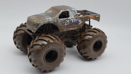 Monster Jam1/24 Monster Truck Hot Wheels 2015 Mattel Diecast Stay Dirty Love Mud - £25.66 GBP