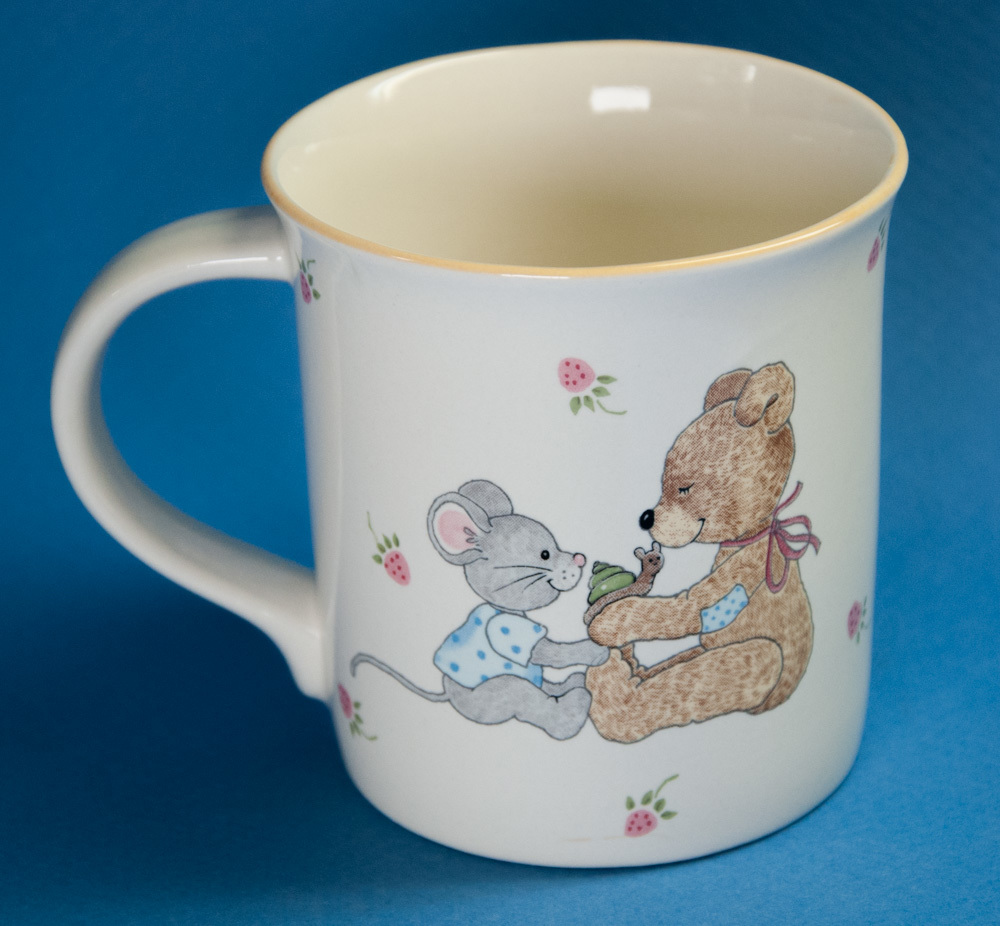 Mikasa Teddy Mug CC018 Teddy Bear & Mouse Picking Strawberries Item image 2