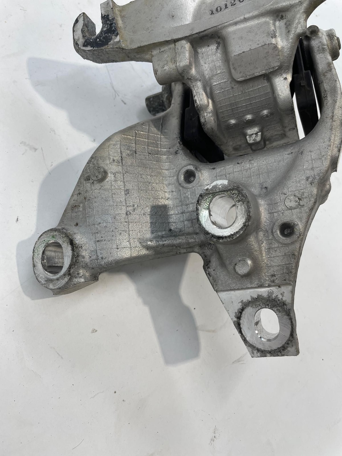 2011 Honda Fit Sport LH Driver Transmission Frame Mount And Trans Bracket OEM Item image 6