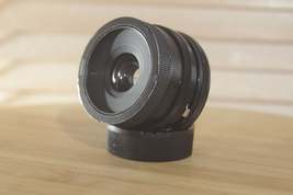 Tamron Adaptall 2 FD 28mm f2.5 lens. Sharp optics. Fantastic addition to your Ca - £119.90 GBP