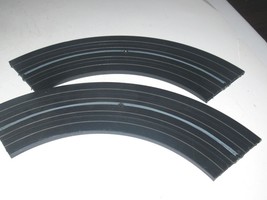 AURORA MODEL MOTORING- HO - 1519- 9&quot; RADIUS CURVE TRACKS (2)- W/PINS - W14 - $52.63 MXN