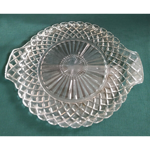 Anchor Hocking 12&quot; Waterford Waffle 2 Handle Cake Plate Clear - $18.98 CAD