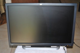 HP LP3065 30&quot; IPS LCD Color Monitor free ship jul19 - £176.93 GBP