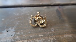 Vintage Gold Tone Elephant Lucky Horse Shoe Lapel Pin 1.9cm - £7.83 GBP