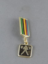 Vintage Summer Olympic Games Pin - Moscow 1980 Weightlifting Event-Medallion Pin - £11.78 GBP
