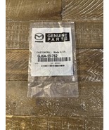 Mazda Part GJ6A-59-762 Fastener - €25,57 EUR